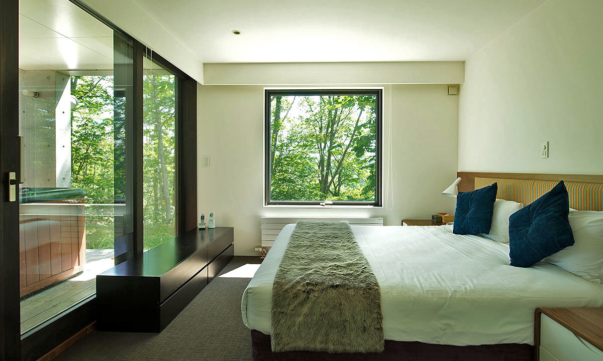 Niseko Glass House bedroom