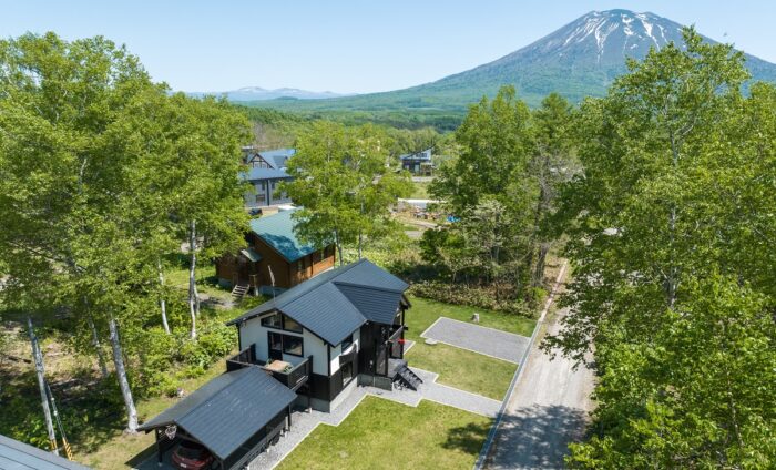 Niseko Realty The Chalet St Moritz 11