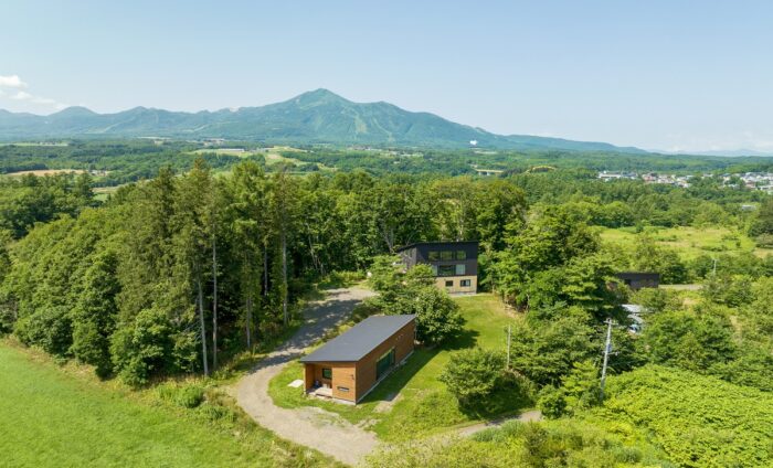 Niseko Realty Tomikawa Home & Guest House (1)